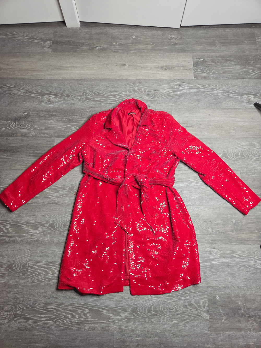 VENUS Allover Red Sequin Long Statement Blazer Jacket Women's Size 12